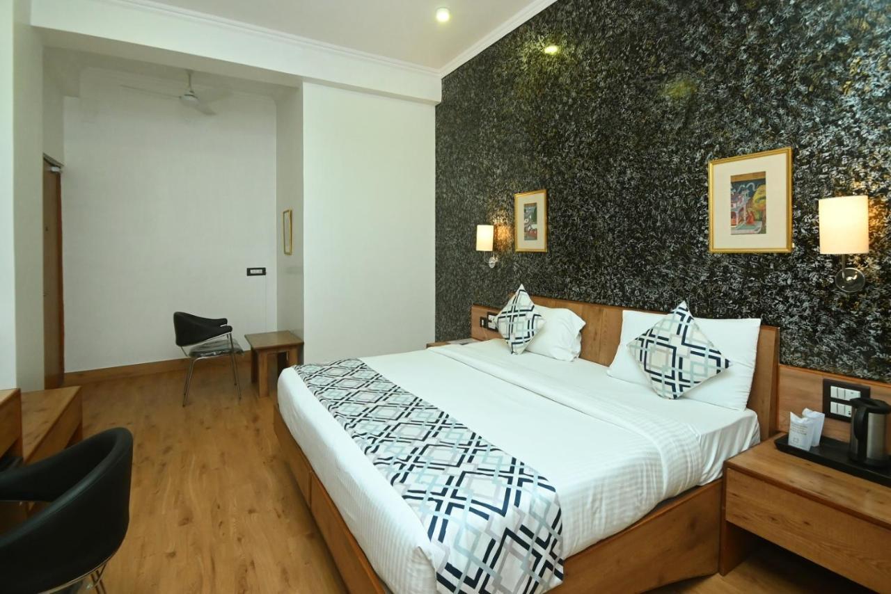 Hotel Yulia- Le Amour Inn Džajpur Exteriér fotografie