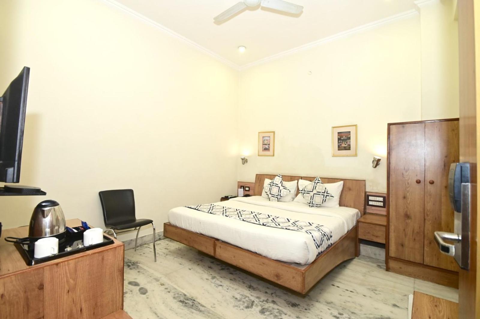 Hotel Yulia- Le Amour Inn Džajpur Exteriér fotografie